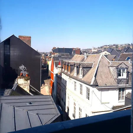 Apartman Les Bons Enfants 8 *