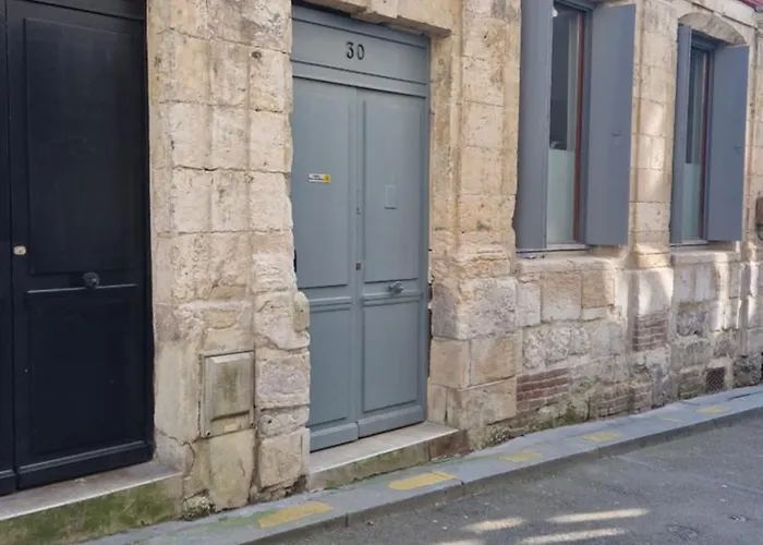 Les Bons Enfants 8 Apartman *